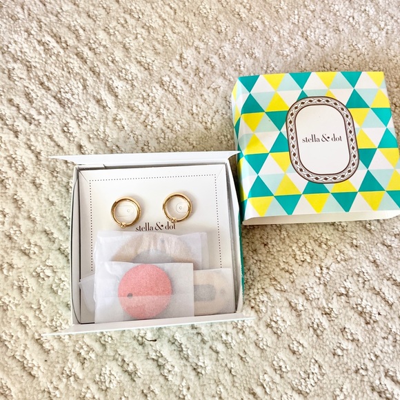 Color Pop Earrings - Picture 8 of 8